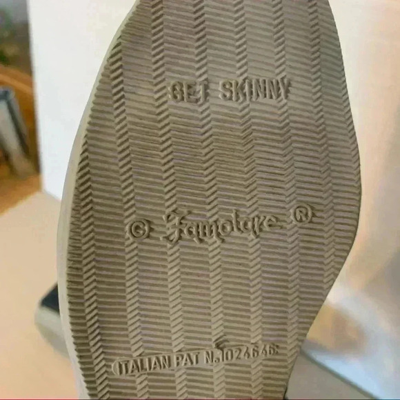 Vintage Famolare Get Skinny Women’s Shoes - Picture 6 of 10